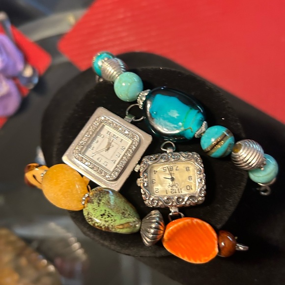 To watch faces and two beaded bracelets bands - Picture 10 of 16
